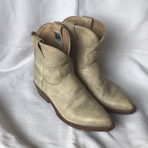 size 8.5 bone colored Frye ankle cowboy boots